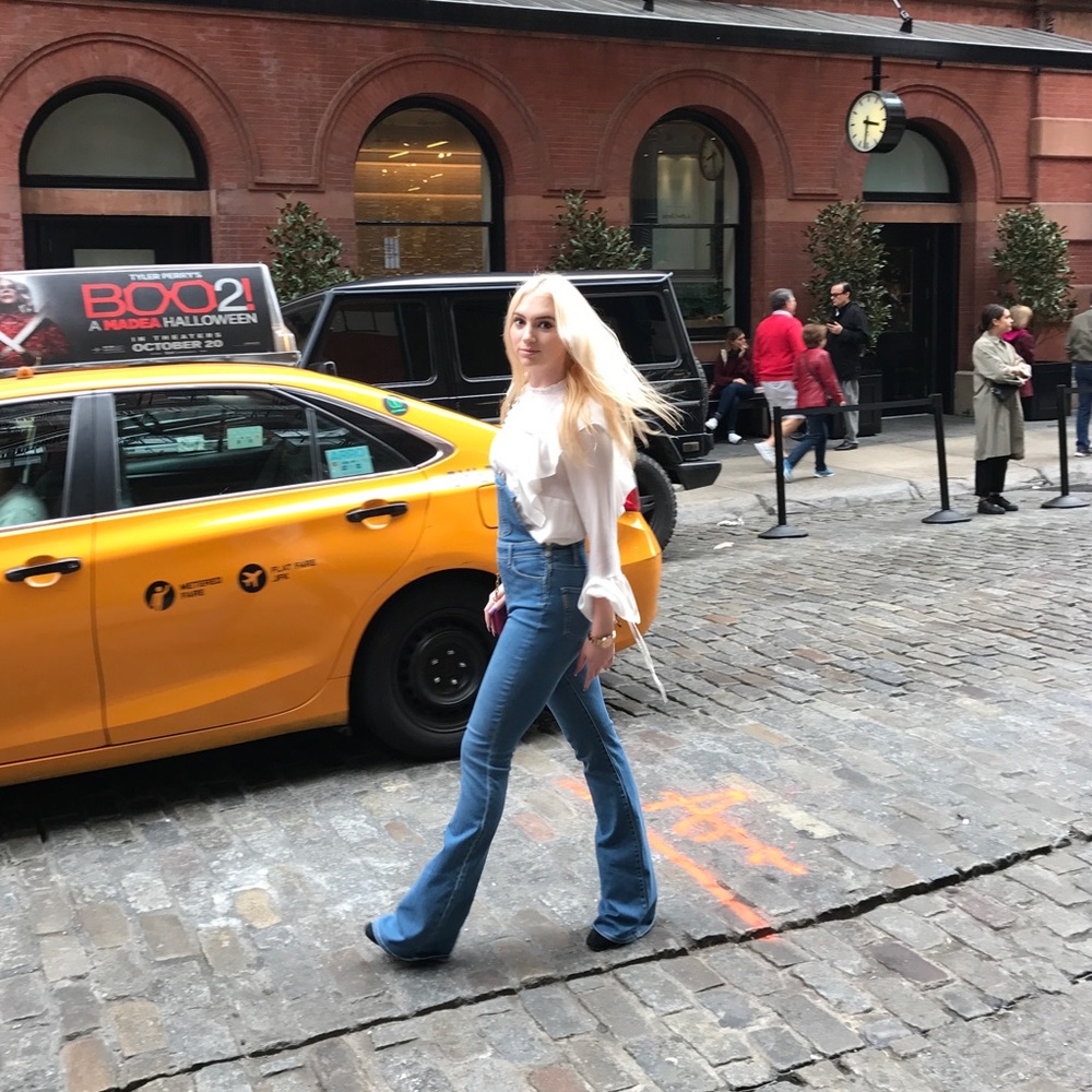 Sheer Off-White Ruffle Loose Fitting Peasant Blouse ✨🚕♥️